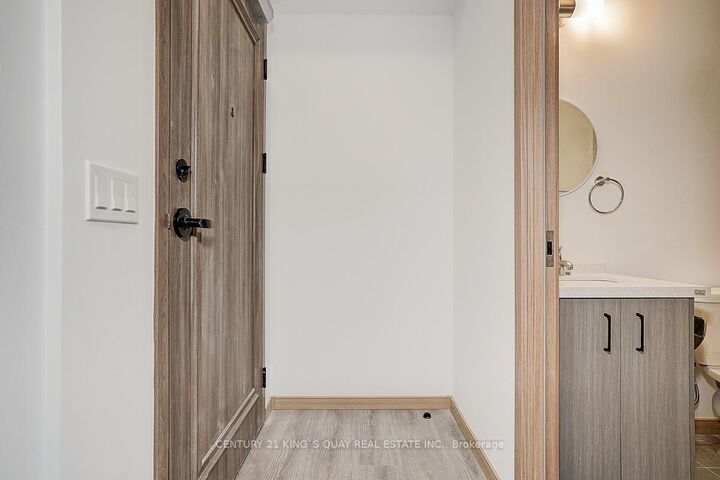 Photo de la propriété:  3421 Sheppard Avenue E 615  ON M1T 0C2 