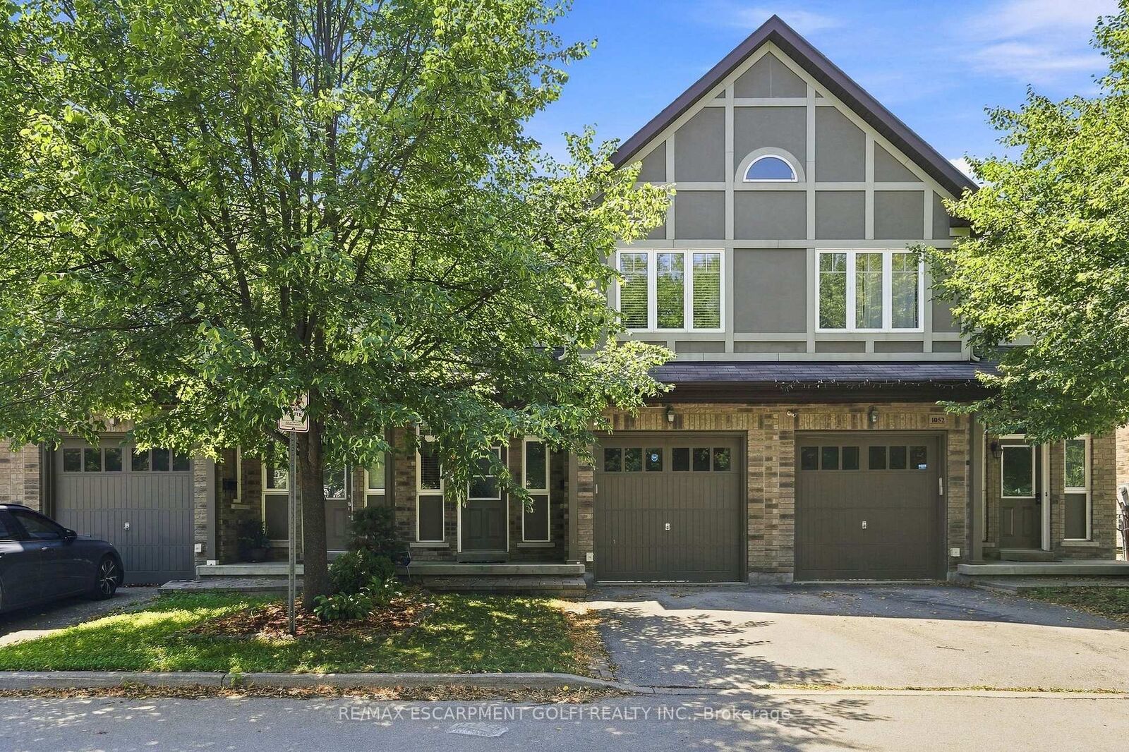 Photo de la propriété:  1050 Ryckman Common  ON L7R 2J9 
