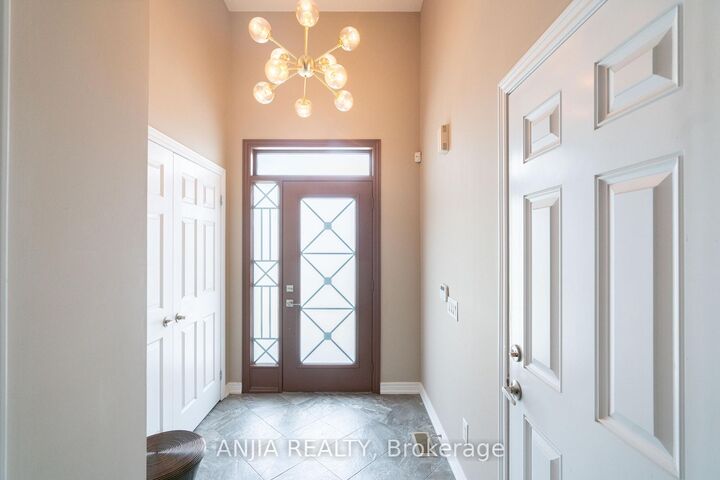 Property Photo:  39 Percy Reesor Street  ON L6C 0N2 