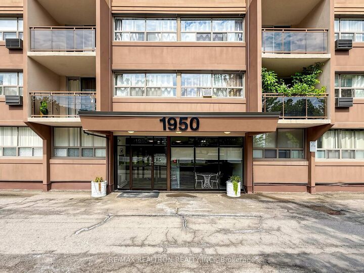 Property Photo: 1950 Main Street W 904 ON L8S 4M9