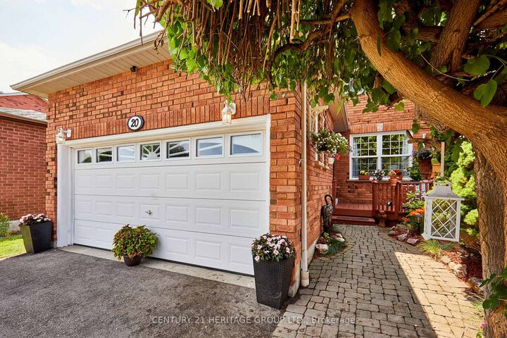 Property Photo: 20 Old Colony Drive ON L1R 2A3