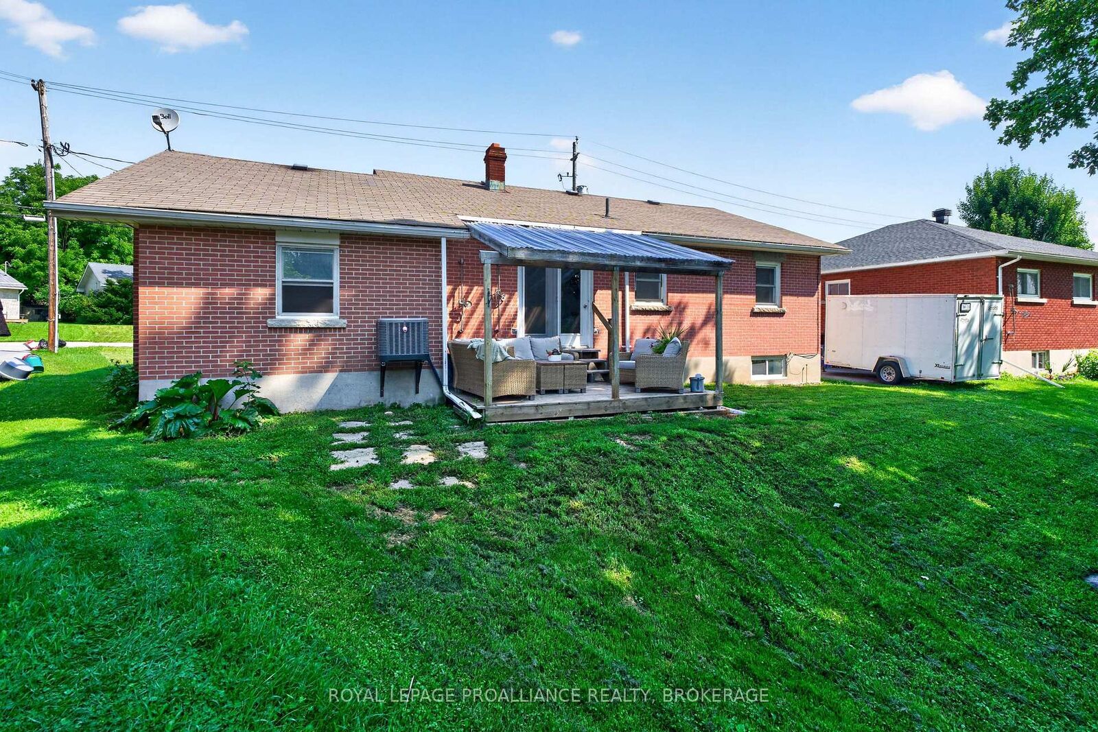 Property Photo: 26 McLean Boulevard ON K7H 2Z3
