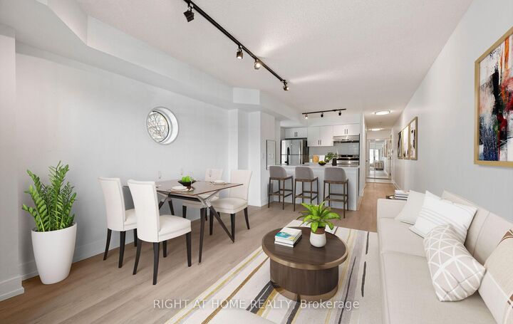 600 Queens Quay 219 — photo 1