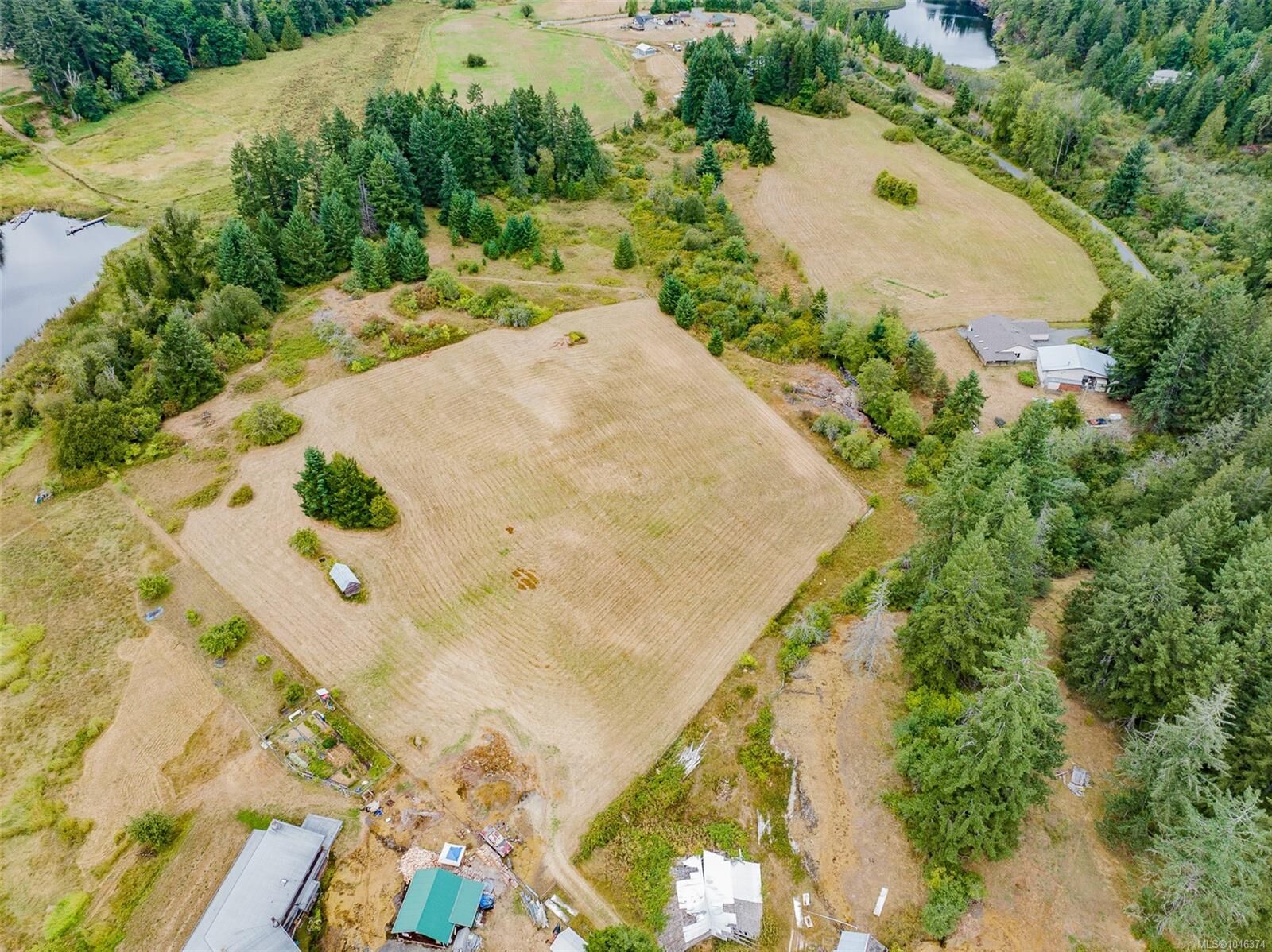 Property Photo: 2445 Godfrey Rd BC V9X 1E6