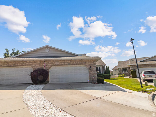 Property Photo:  672 E 900 S  UT 84062 