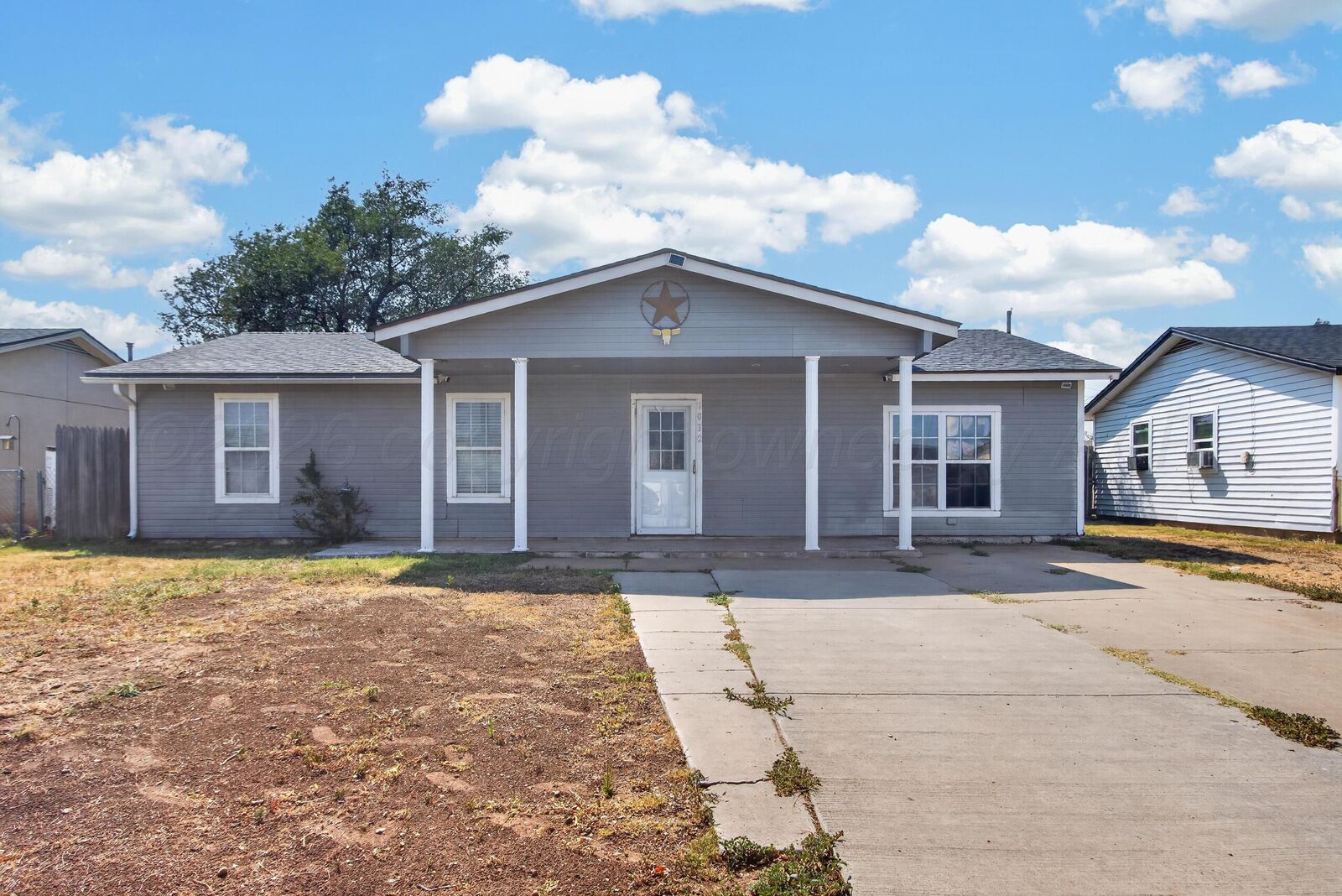 Property Photo:  1032 Stuart Drive  TX 79104 