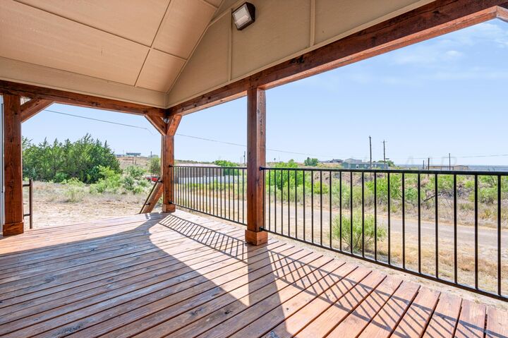 Property Photo: 201 Quail Drive TX 79036