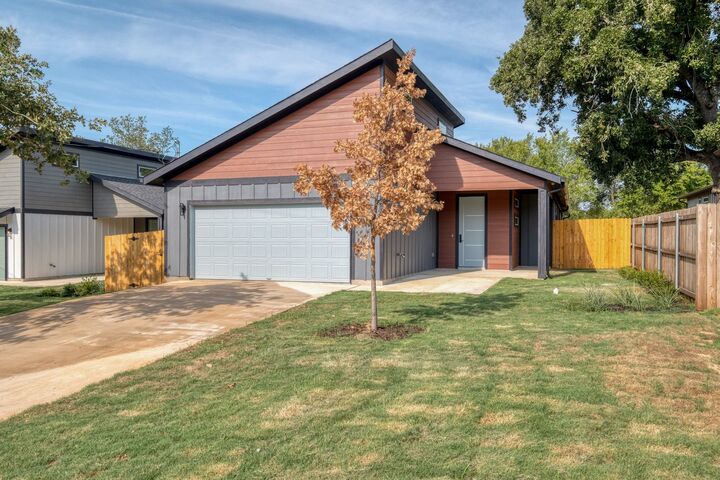 Property Photo: 202 Washington Street TX 78621