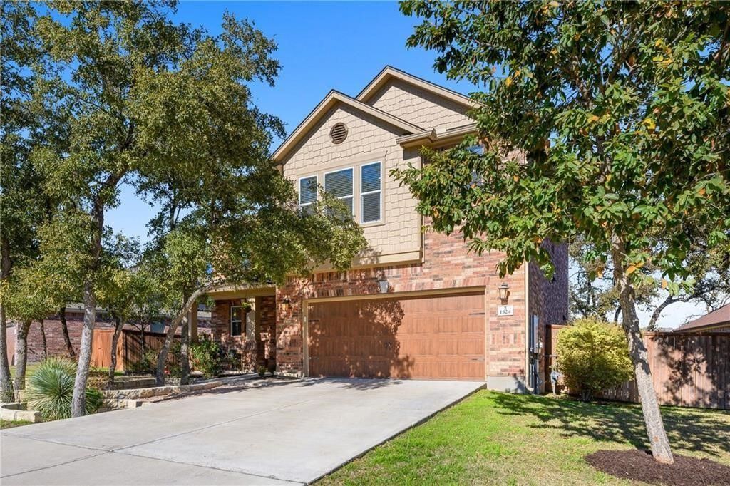 Property Photo: 1524 Uhland Drive TX 78641