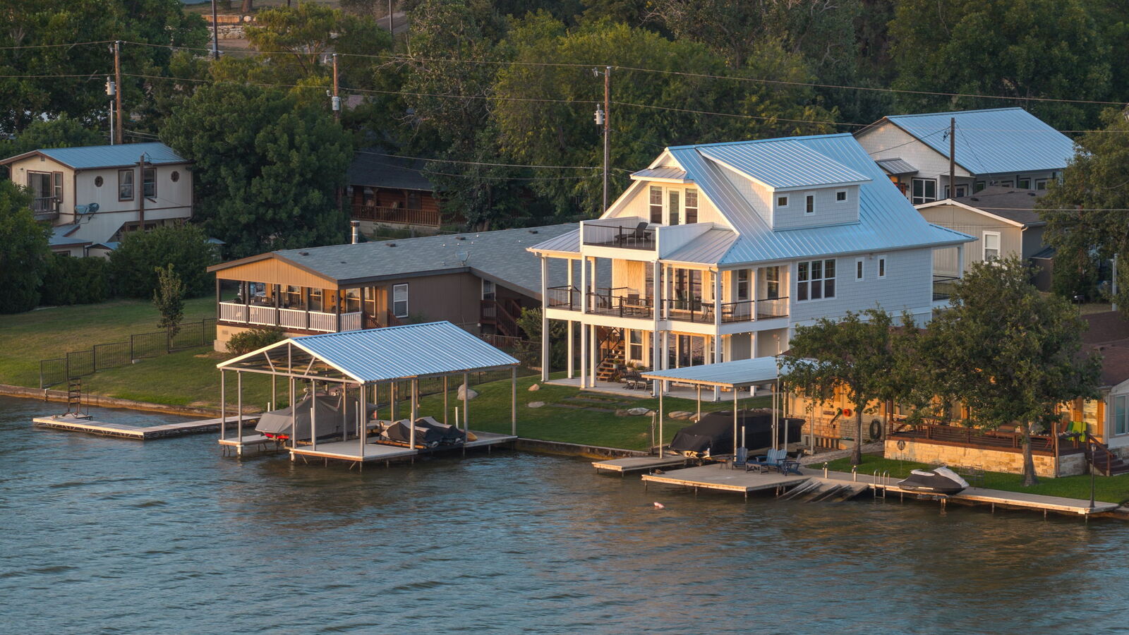Property Photo: 718 County Road 136B TX 78639