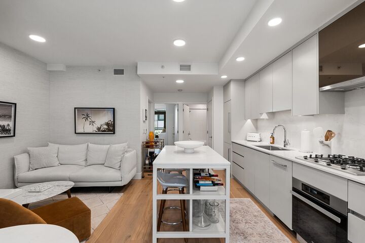 Property Photo: 2366 Birch Street 9 BC V6H 0C7