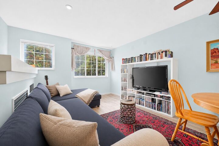 Property Photo: 1561 Booth Avenue 10 BC V3K 6Z9