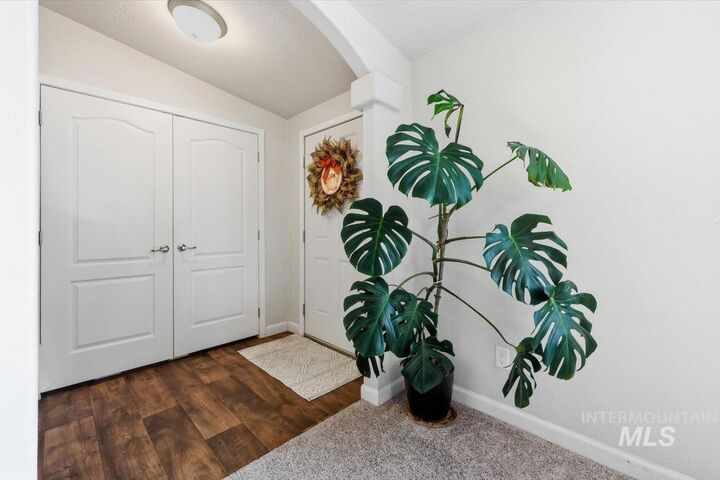 Property Photo:  23095 Centerpoint Rd  ID 83607 