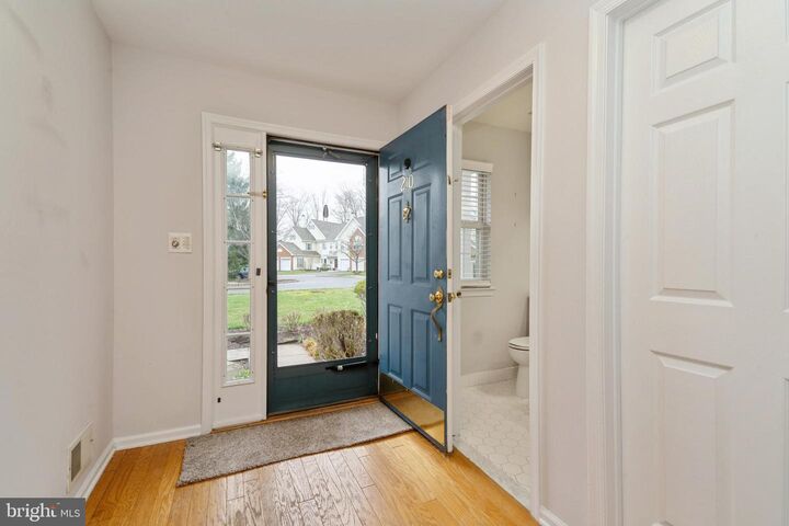 Property Photo:  210 Kentshire Court  NJ 08534 