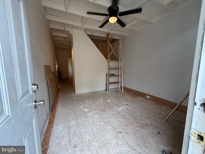 Property Photo:  2 N Port Street N  MD 21224 