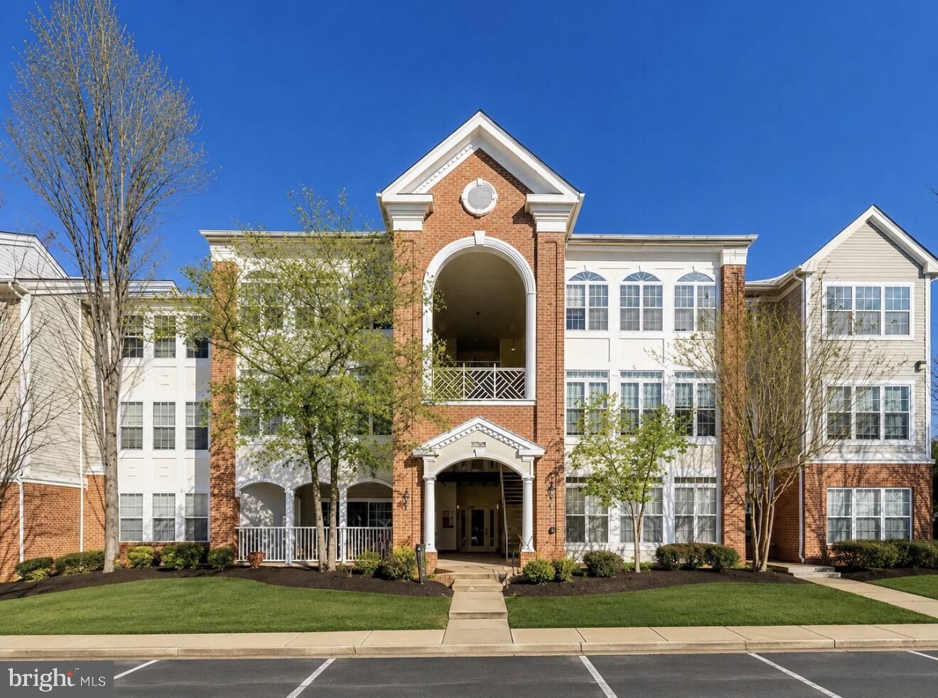 Property Photo:  7710 Haynes Point Way L  VA 22315 