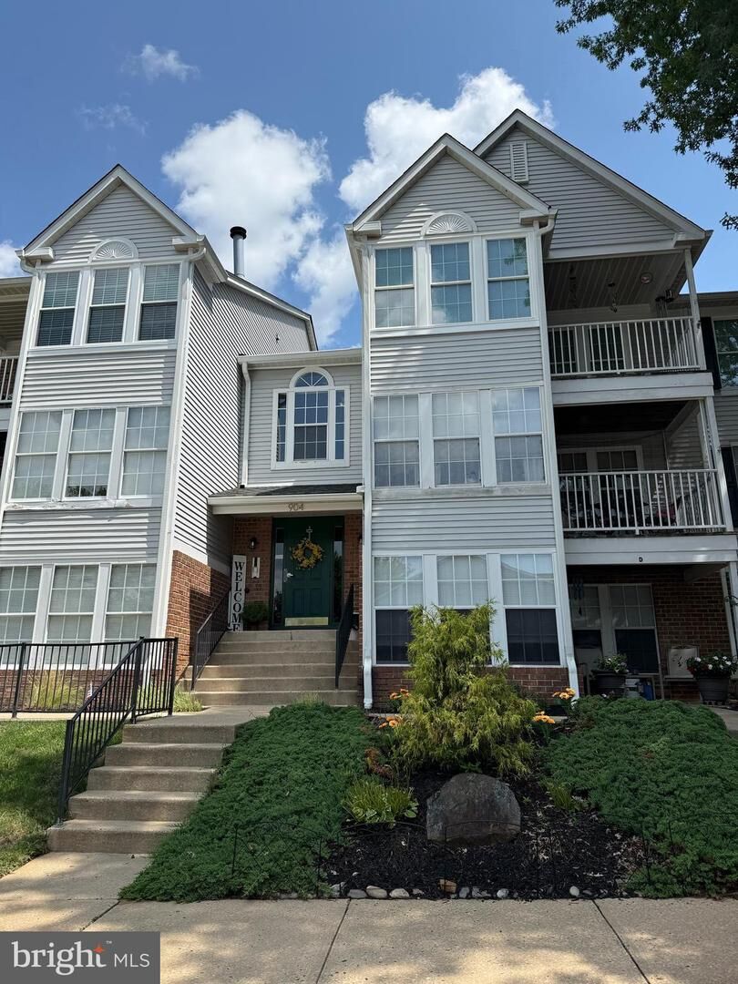 Property Photo:  904 Jessicas Lane J 904-J  MD 21014 