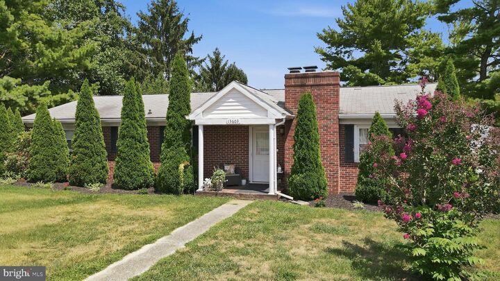Property Photo: 13603 Rockcliff Drive MD 21742