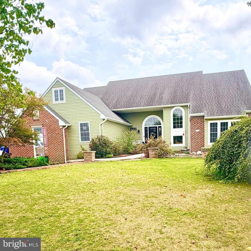 Property Photo: 206 Fairview Drive PA 17331