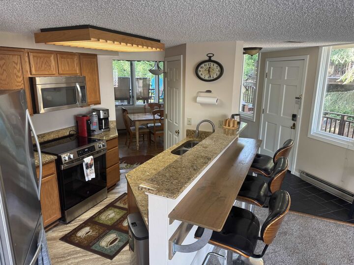 Property Photo:  29 Briarwood Ln  VA 22967 