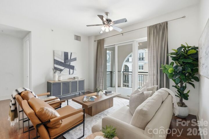 Property Photo: 4620 Piedmont Row Drive 609 NC 28210