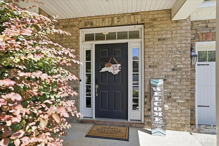 Property Photo:  3829 Franklin Meadows Drive  NC 28105 
