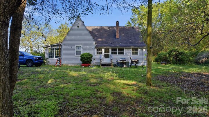 Property Photo:  1862 Salem Church Road  NC 28092 