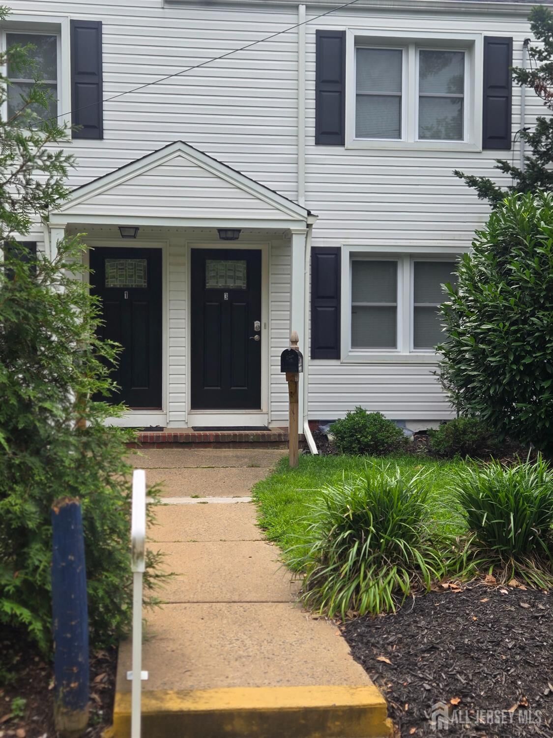 Property Photo: 3 Elm Court NJ 08840