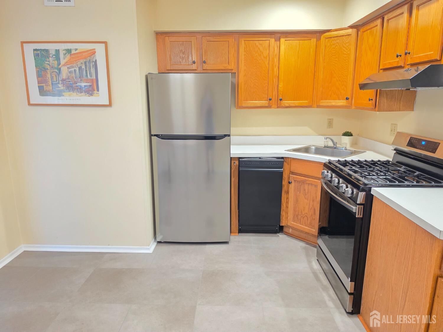 Property Photo:  18 Judson Street 1A  NJ 08837 