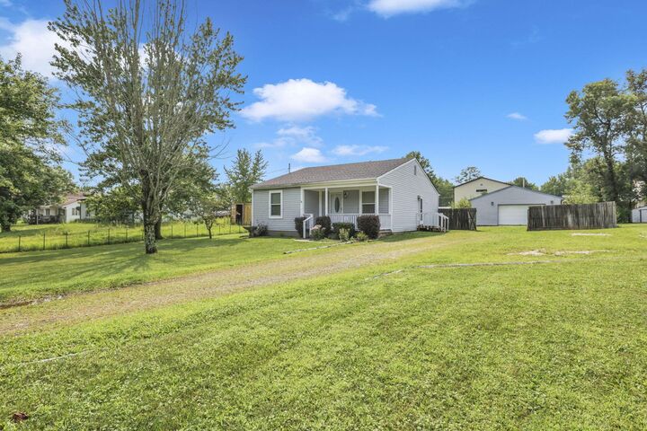 Property Photo: 96 Cadillac SW Road OH 43062