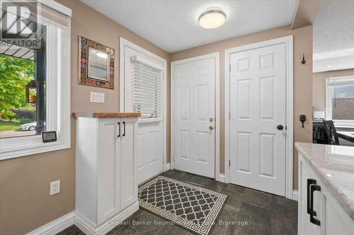 Property Photo: 81 Candlewood Drive ON N1K 1T7