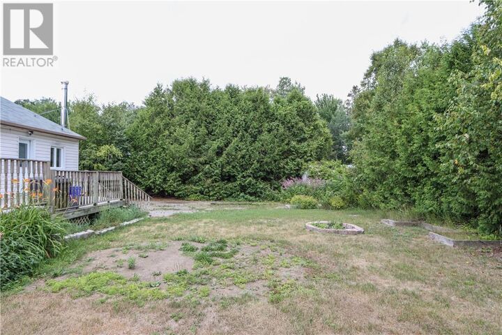 Property Photo: 38 Gill Avenue ON P0M 2R0