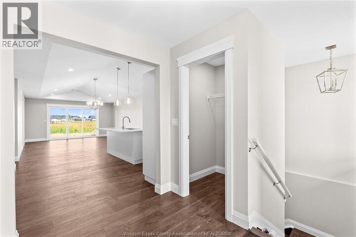 Property Photo: 250 Angelo ON N9J 0E5