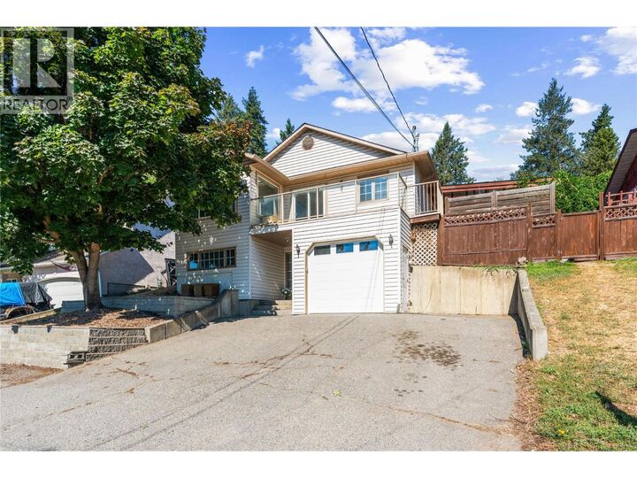 1908 Grandview Avenue — photo 1