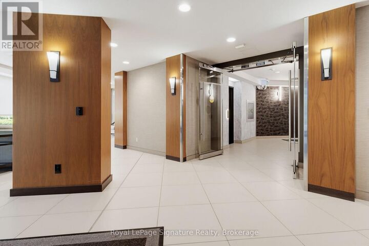 Property Photo: 1276 Maple Crossing Boulevard 1407 ON L7S 2J9