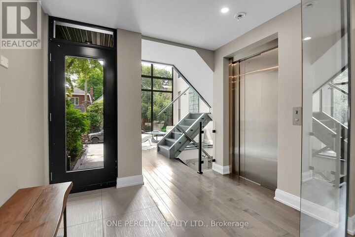 Property Photo: 41 Second Avenue ON K1S 2H2