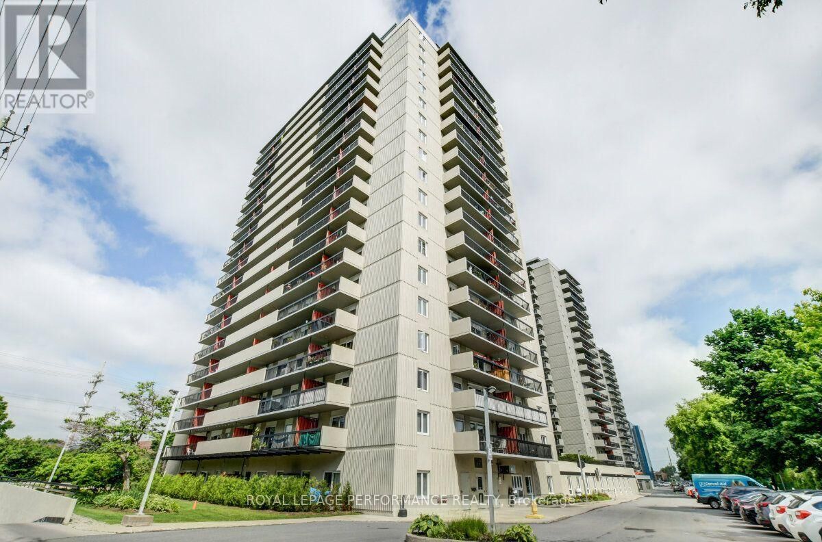 Property Photo:  158C McArthur Avenue 708  ON K1L 8E7 