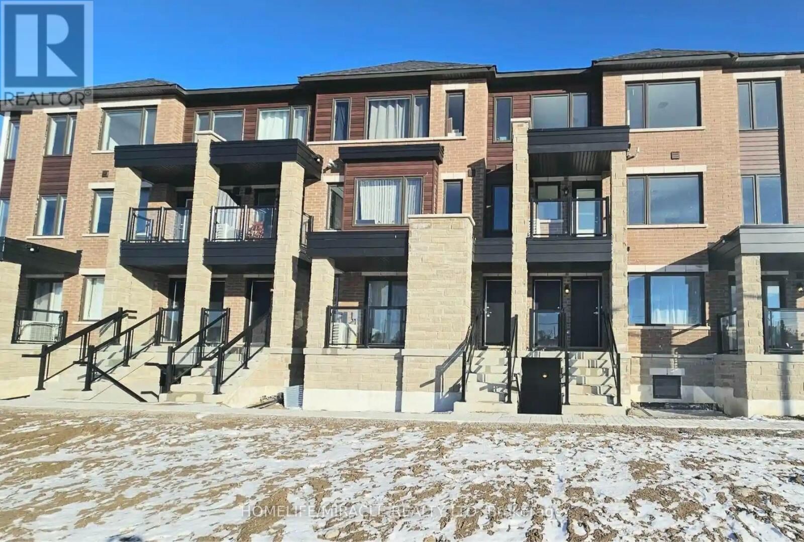 Property Photo: 14 Magnolia Lane ON L9J 0N9