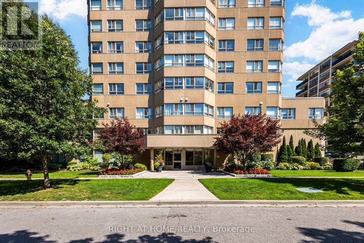 Property Photo: 4 Park Vista Drive 912 ON M4B 3M8