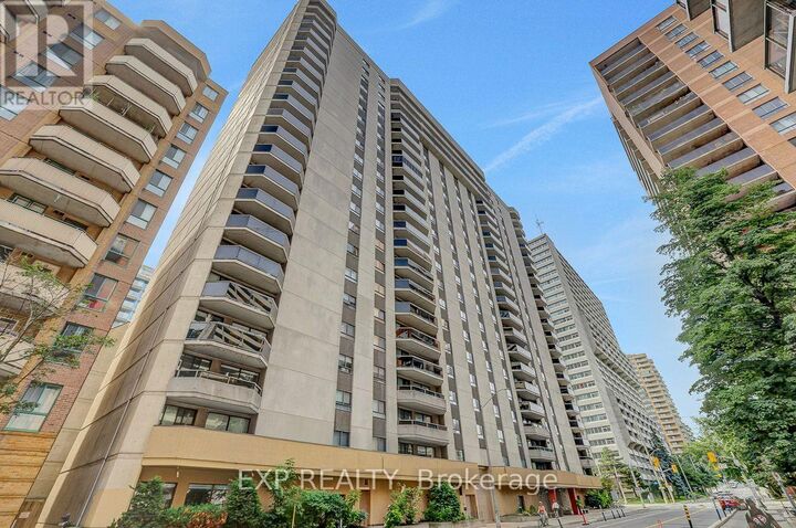 470 Laurier Street West 1706 — photo 1