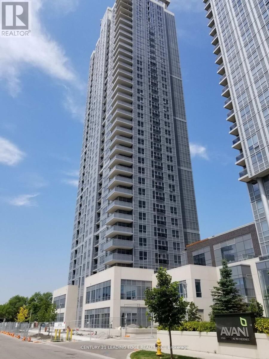 Property Photo:  275 Village Green Square South 1921  ON M1S 0L8 