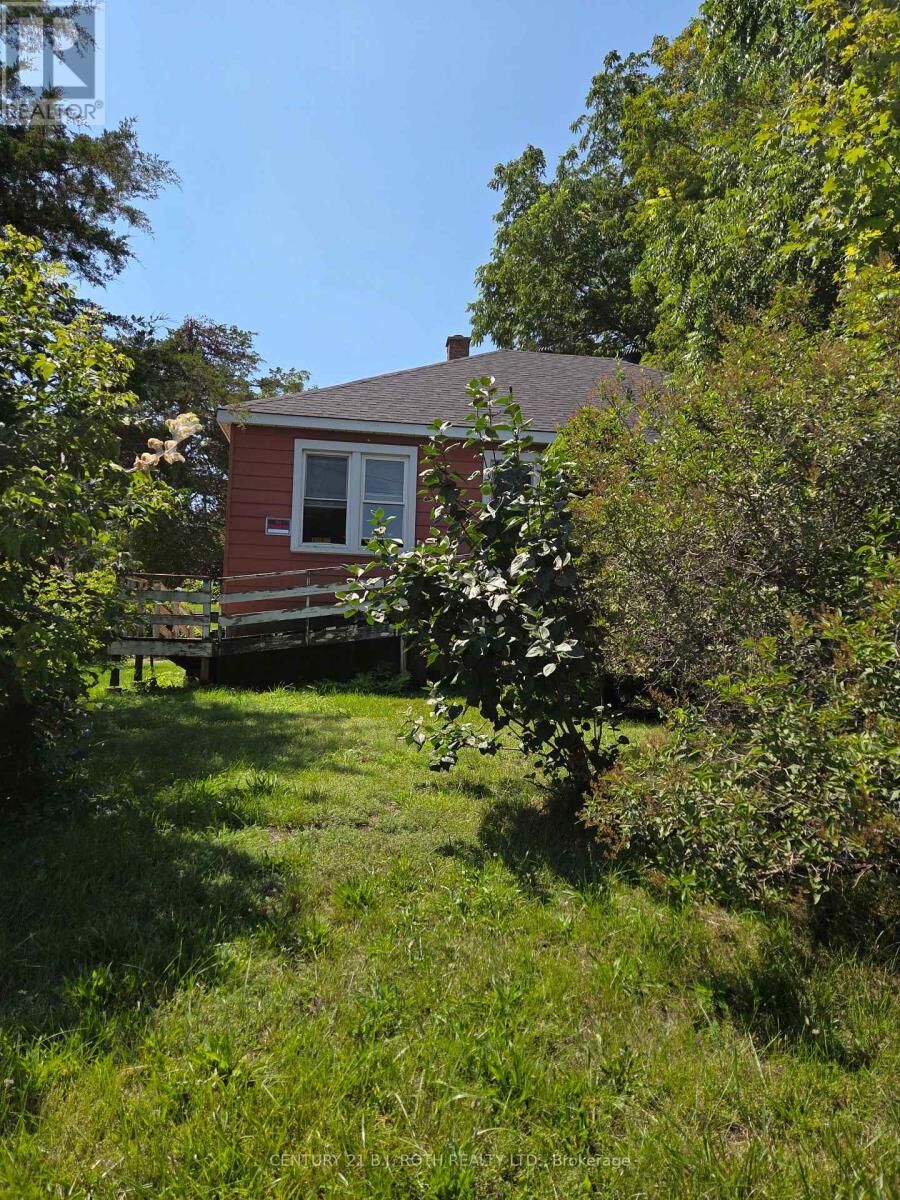 Property Photo: 79 Frederick Street ON L3V 5W6