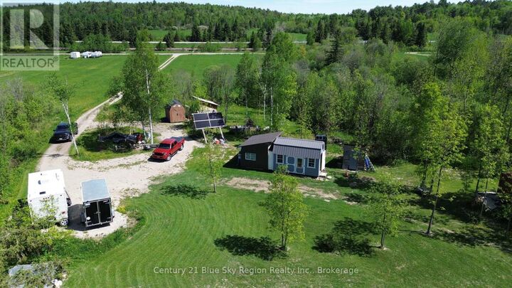 Property Photo: 342 Old Highway 17 ON P0H 1V0