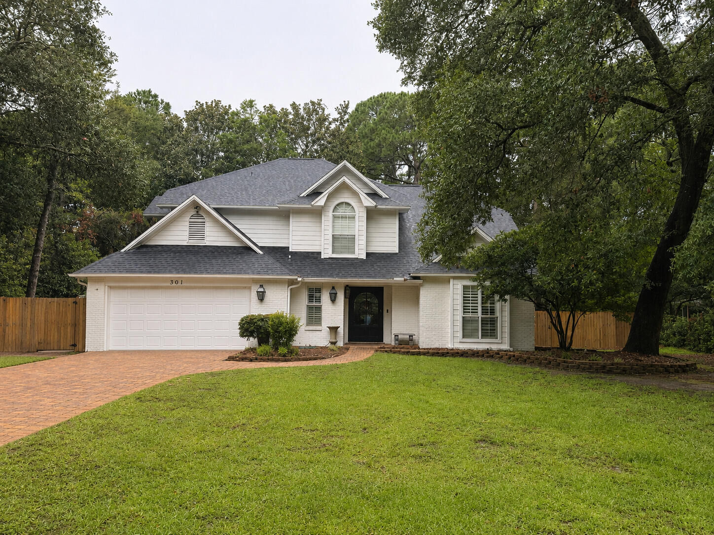 Property Photo:  301 W Windward Cove  FL 32578 