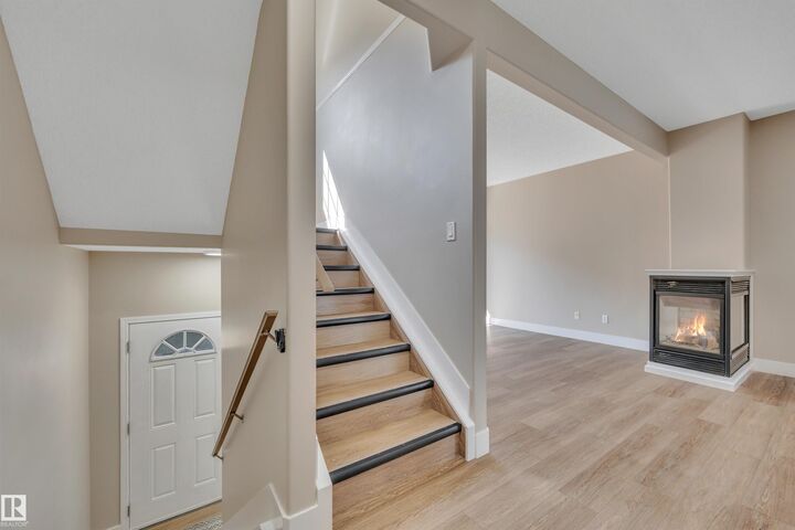 Property Photo: 5102 30 Avenue 23 AB T4X 0A9