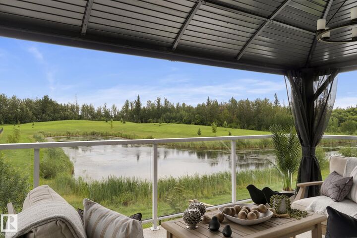 Property Photo: 55 Maple Crescent AB T0A 1N0
