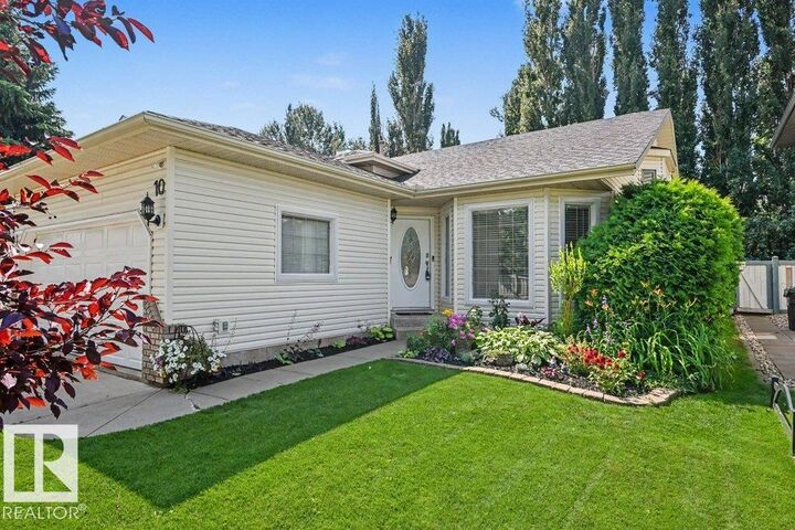 Property Photo: 10 Oakridge Drive AB T8N 6C6