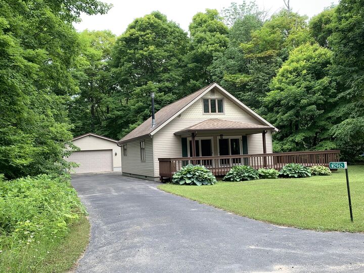 Property Photo:  2962 W Spruce St  MI 49781 