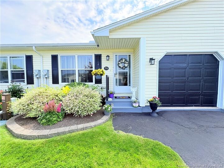 34 Thistle Street — photo 1