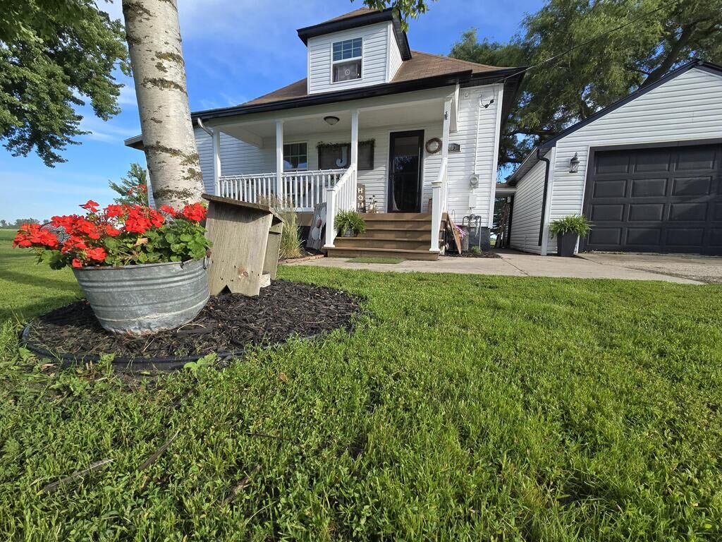 Property Photo: 403 3rd Street IA 50544